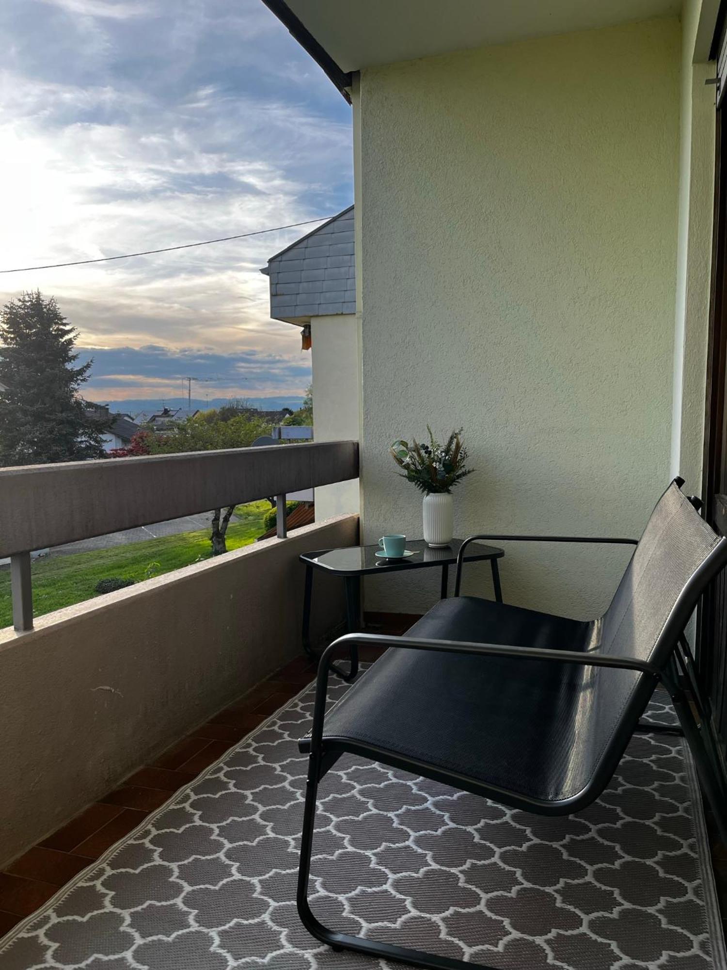 Isaak Appartment Burgnaehe Kussaberg Buitenkant foto